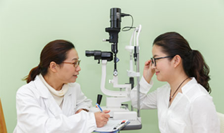 眼鏡、醫(yī)療